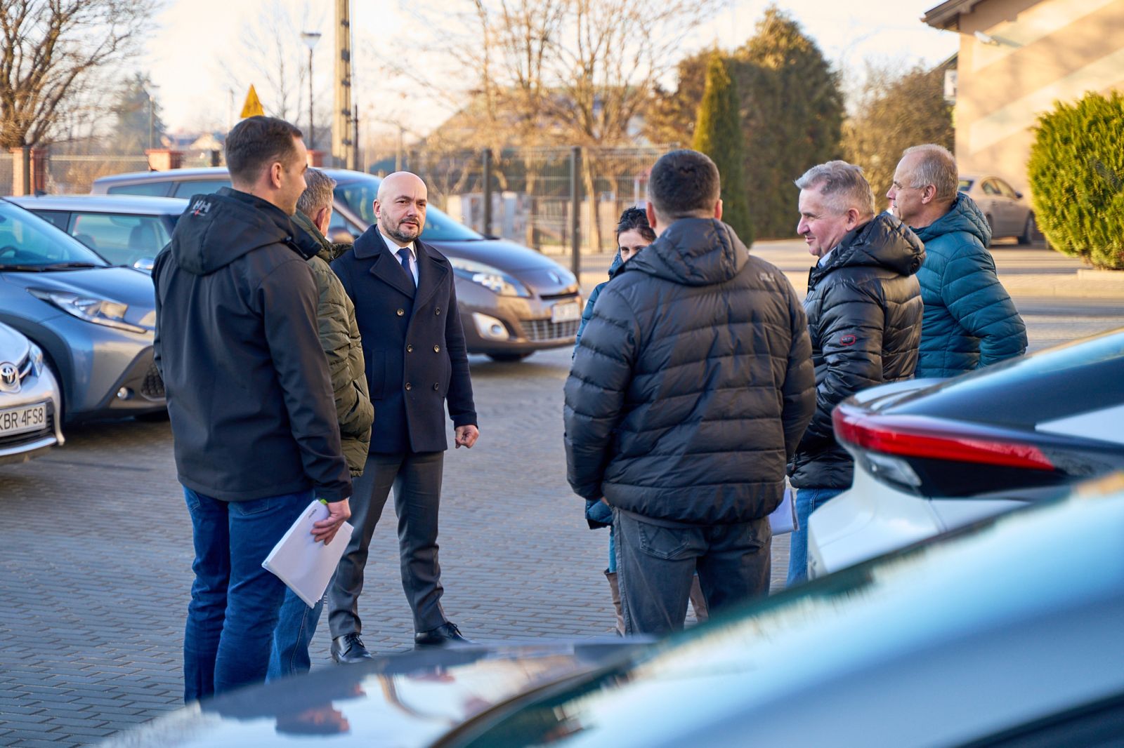 Zdjęcie: Więcej miejsc, większy komfort – parking przy urzędzie oddany do użytku